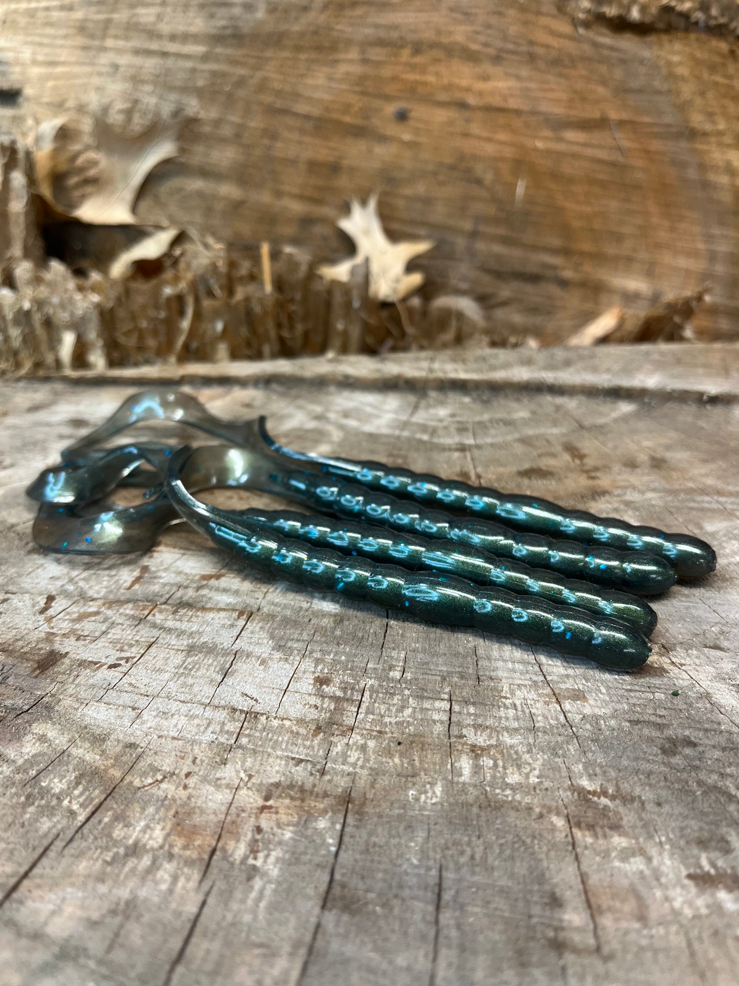 Ribbon Tails
